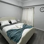 Chachino -5 Mins Walk To Train & Bus Station * Agualva-Cacem