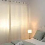 Apartment Chachino -5 Mins Walk To Train & Bus Station