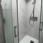 Chachino -5 Mins Walk To Train & Bus Station Apartment *