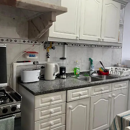 Chachino -5 Mins Walk To Train & Bus Station *