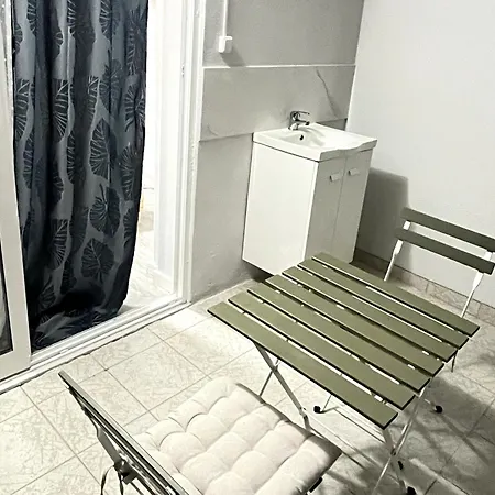 Chachino -5 Mins Walk To Train & Bus Station Apartment Agualva-Cacem