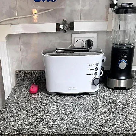 Apartamento Chachino -5 Mins Walk To Train & Bus Station *