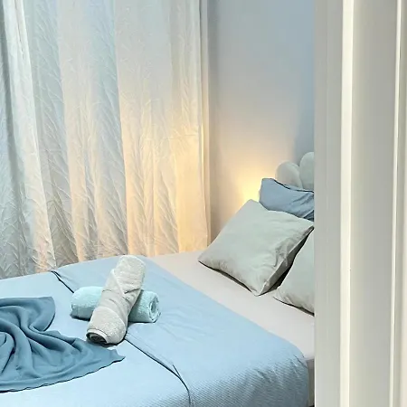 Chachino -5 Mins Walk To Train & Bus Station Agualva-Cacem