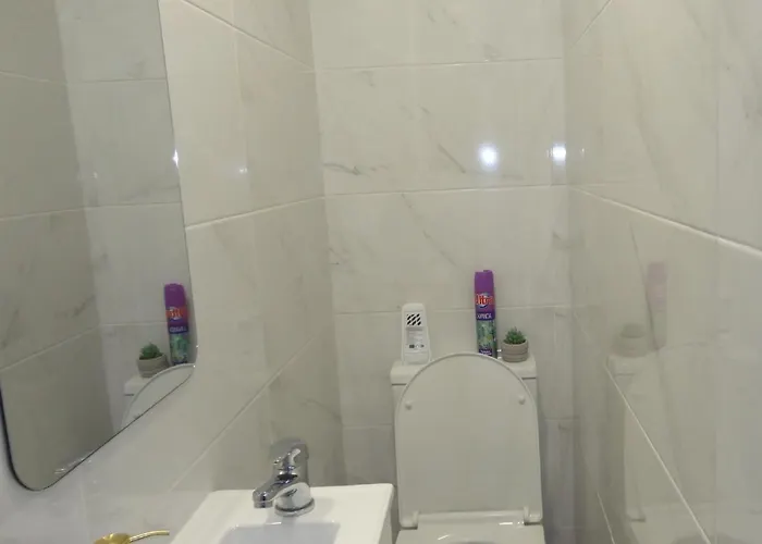 Chachino -5 Mins Walk To Train & Bus Station *